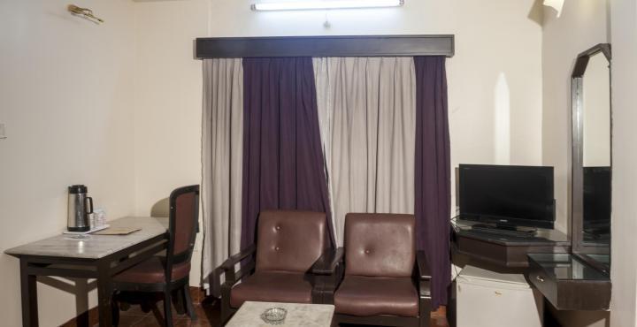 Saluja Residency Hotel Siliguri Bagian luar foto