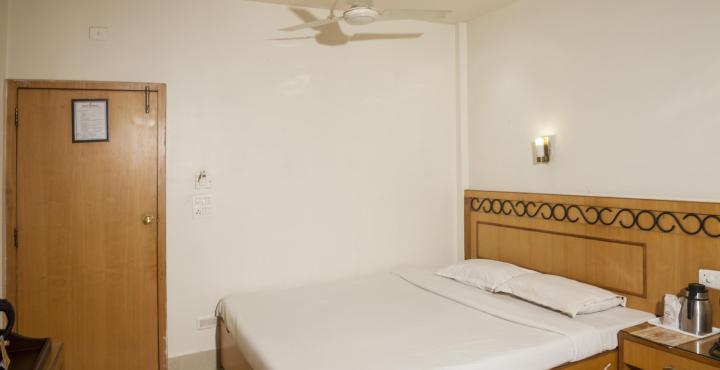 Saluja Residency Hotel Siliguri Bagian luar foto