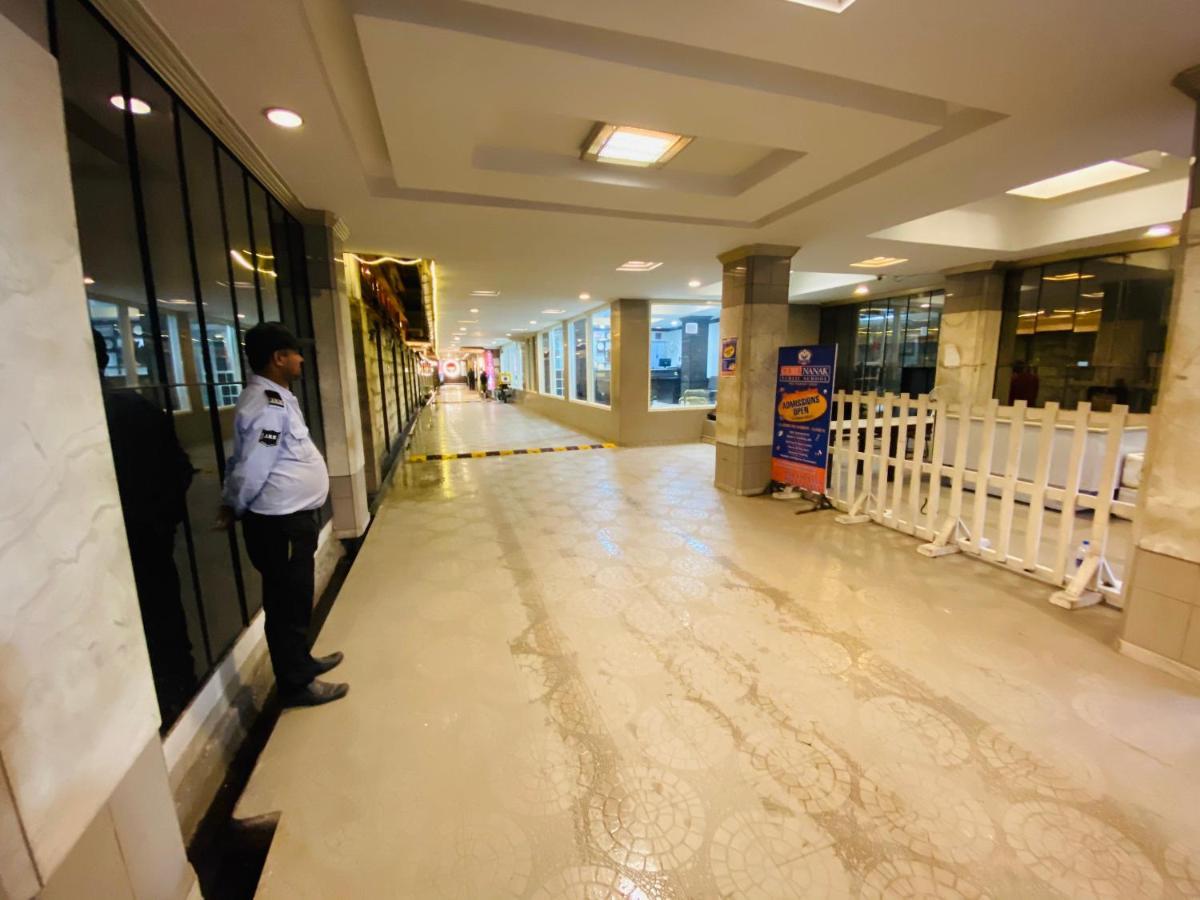 Saluja Residency Hotel Siliguri Bagian luar foto